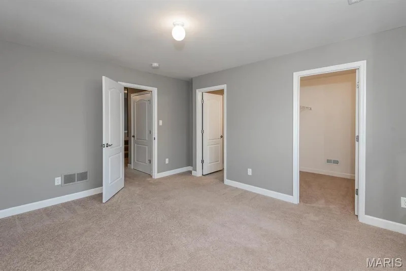 2708 Brook Hill Lane, St Charles, MO 63303 — listing photo 39 of 49
