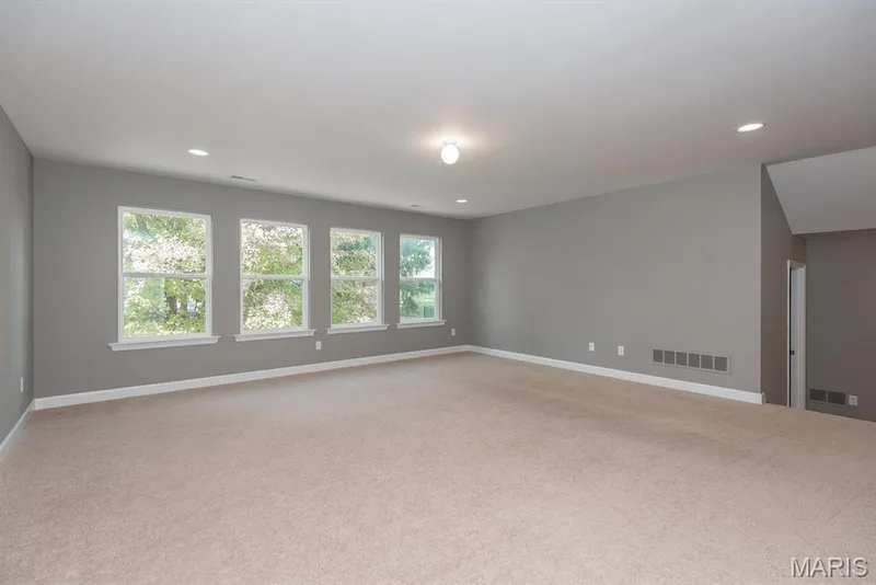 2708 Brook Hill Lane, St Charles, MO 63303 — listing photo 46 of 49