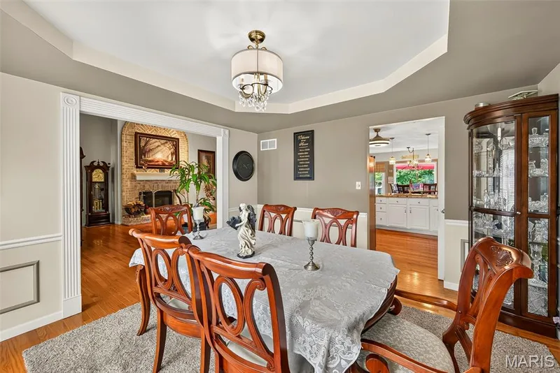 406 Rascal Crossing, O'Fallon, MO 63366 — listing photo 9 of 73
