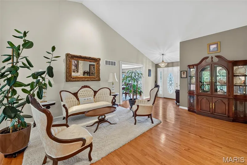 406 Rascal Crossing, O'Fallon, MO 63366 — listing photo 14 of 73