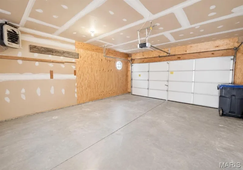 21 White Chapel, O'Fallon, MO 63368 — listing photo 22 of 44