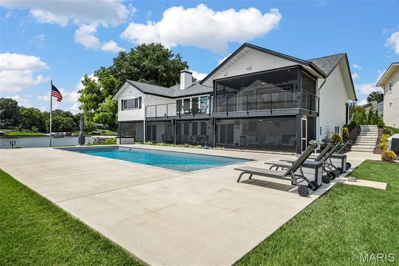 22 Harbor Point Court, Lake St. Louis, MO 63367 — listing photo 16 of 73