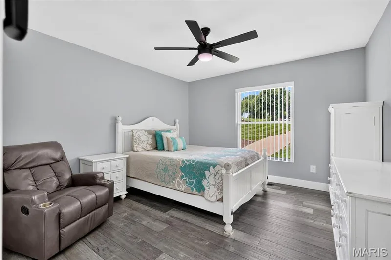 22 Harbor Point Court, Lake St. Louis, MO 63367 — listing photo 36 of 73