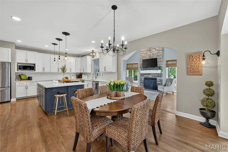 62 Saybridge Manor Parkway, Lake St. Louis, MO 63367 — listing photo 18 of 97