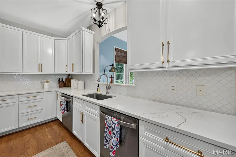 62 Saybridge Manor Parkway, Lake St. Louis, MO 63367 — listing photo 22 of 97