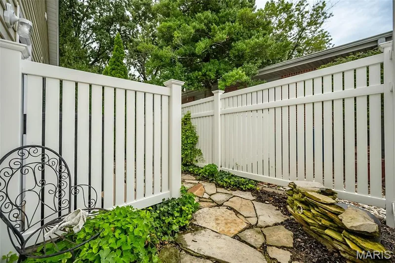1551 Country Bend Drive, St Charles, MO 63303 — listing photo 61 of 76