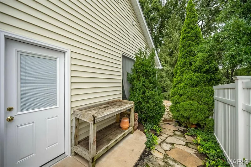 1551 Country Bend Drive, St Charles, MO 63303 — listing photo 62 of 76