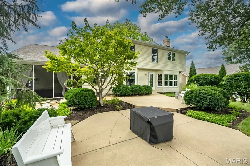 1551 Country Bend Drive, St Charles, MO 63303 — listing photo 72 of 76