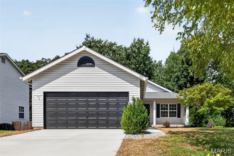 New Driveway — 1035 Providence Pointe Drive, Wentzville, MO 63385