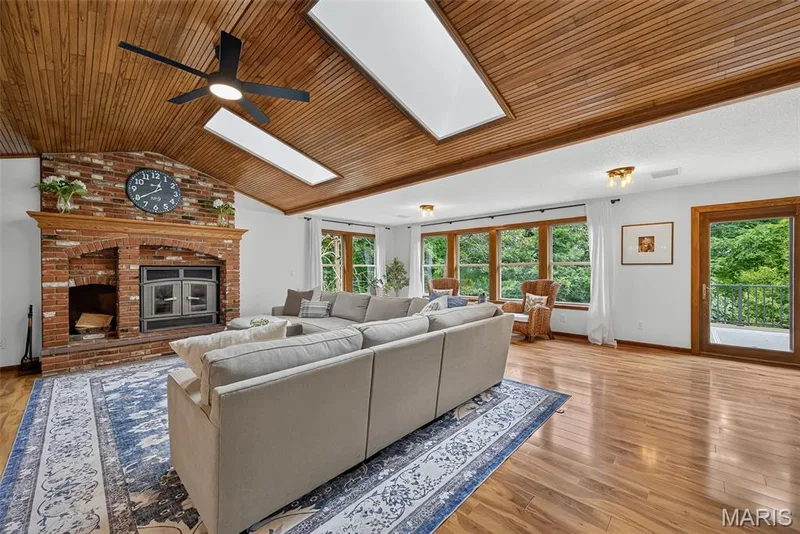 29 Greenview Drive, Defiance, MO 63341 — listing photo 12 of 70