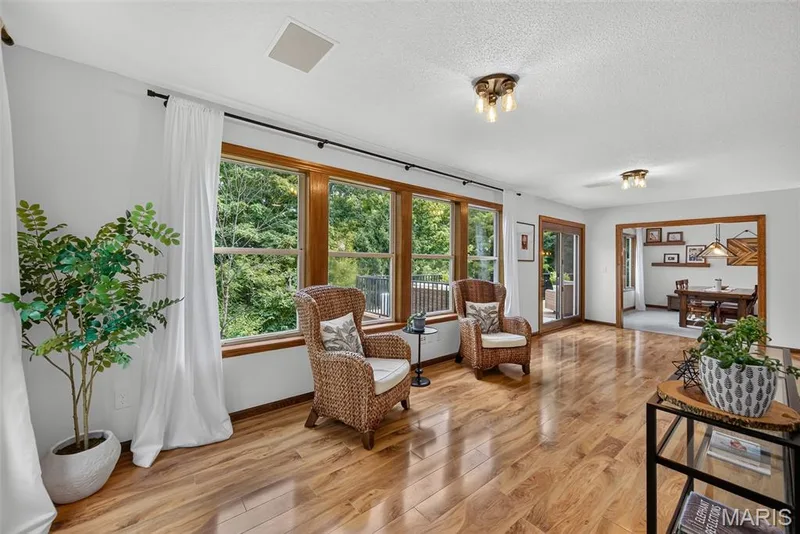 29 Greenview Drive, Defiance, MO 63341 — listing photo 21 of 70