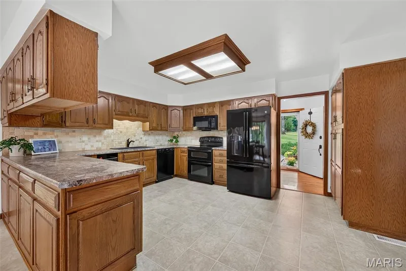 29 Greenview Drive, Defiance, MO 63341 — listing photo 27 of 70