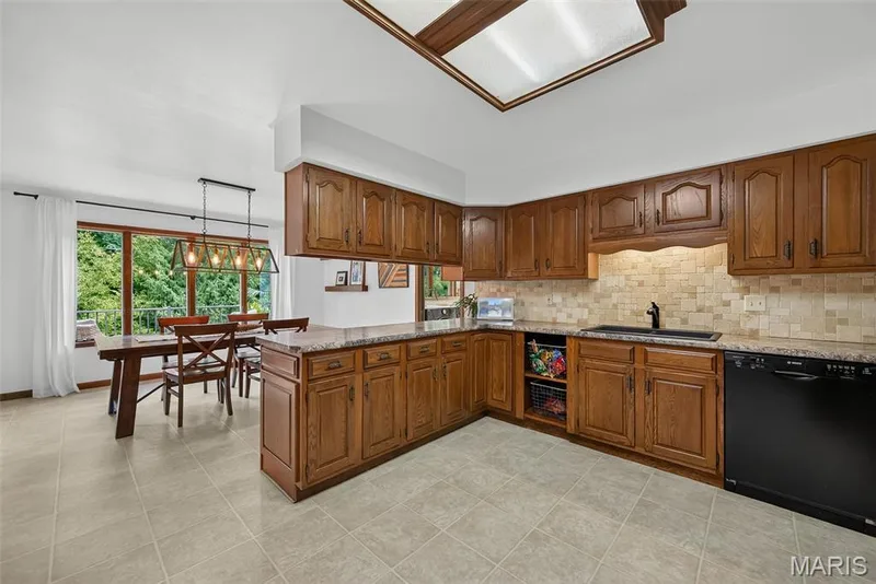 29 Greenview Drive, Defiance, MO 63341 — listing photo 30 of 70