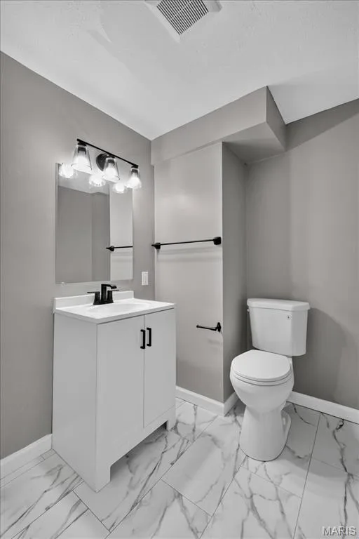 Updated bath in lower level. — 1688 Knightwood Lane, O'Fallon, MO 63366