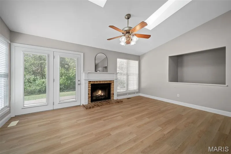 226 Barrington Drive, St Peters, MO 63376 — listing photo 10 of 31