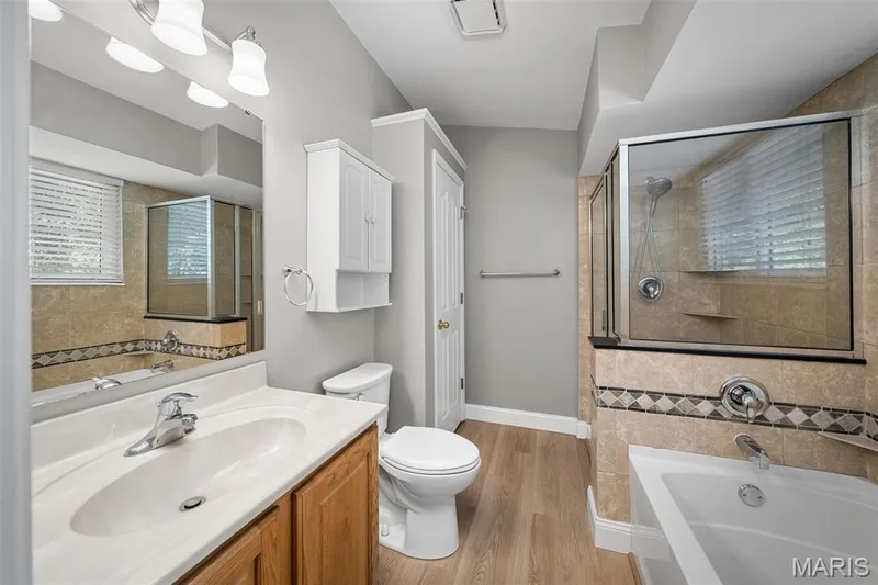 226 Barrington Drive, St Peters, MO 63376 — listing photo 16 of 31