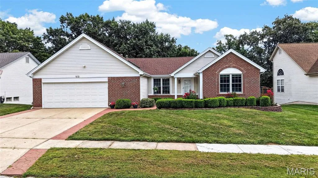 1420 Prospect Lakes Drive, Wentzville, MO 63385 — listing photo 1 of 59