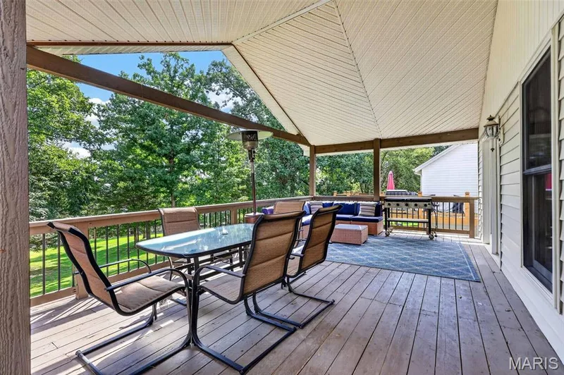 1420 Prospect Lakes Drive, Wentzville, MO 63385 — listing photo 17 of 59