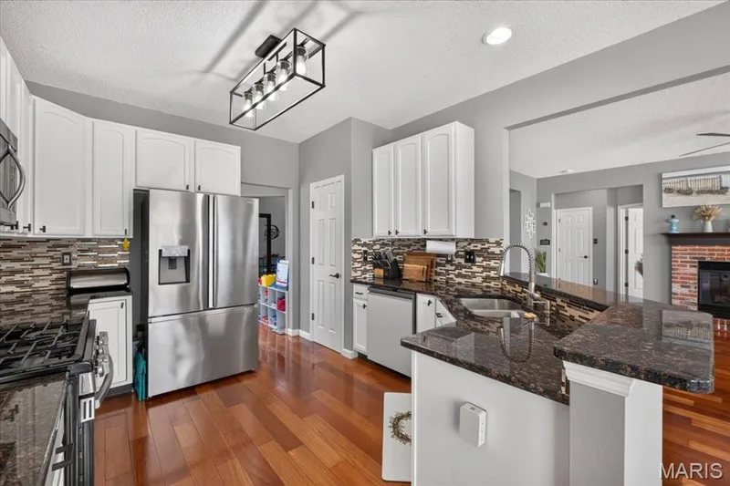 2780 Dunvegan Drive, Dardenne Prairie, MO 63368 — listing photo 11 of 35