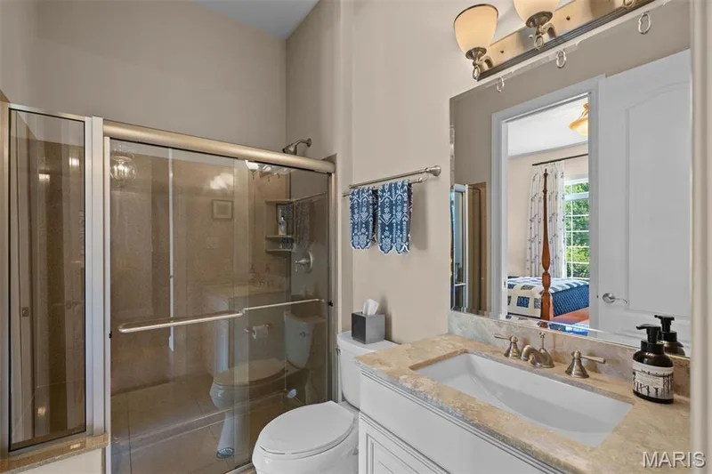 195 Kendall Bluff Court, Chesterfield, MO 63017 — listing photo 20 of 28