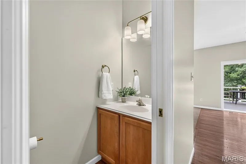 931 Lindmark Drive, Wentzville, MO 63385 — listing photo 8 of 58