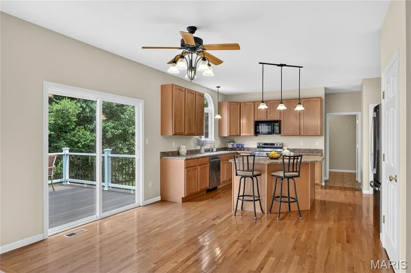 ? — 931 Lindmark Drive, Wentzville, MO 63385