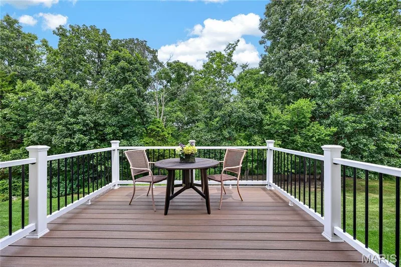k — 931 Lindmark Drive, Wentzville, MO 63385