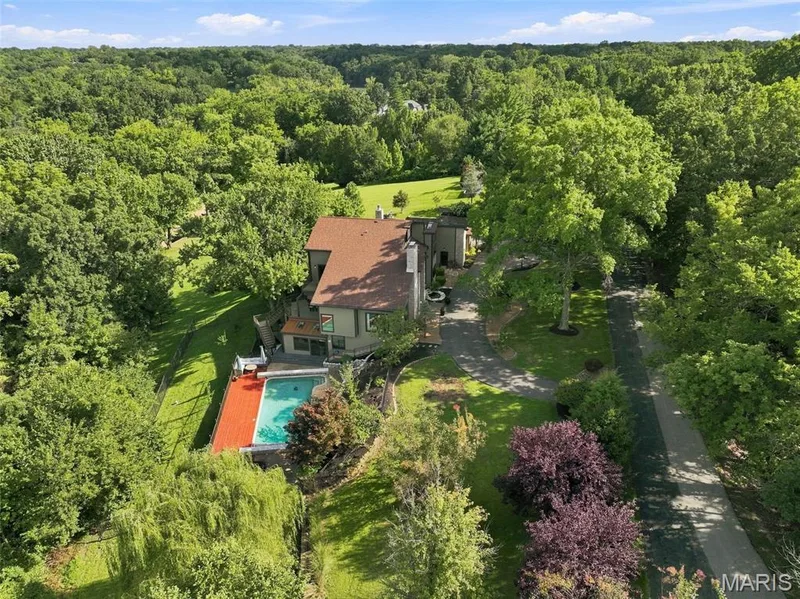 1212 Walnut Hill Farm Drive, Chesterfield, MO 63005 — listing photo 64 of 80