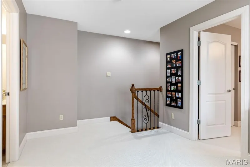 16334 Baxter Road, Chesterfield, MO 63005 — listing photo 30 of 48