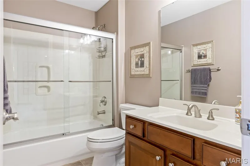16334 Baxter Road, Chesterfield, MO 63005 — listing photo 34 of 48