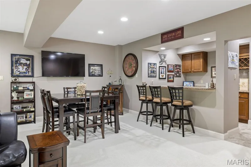 16334 Baxter Road, Chesterfield, MO 63005 — listing photo 39 of 48