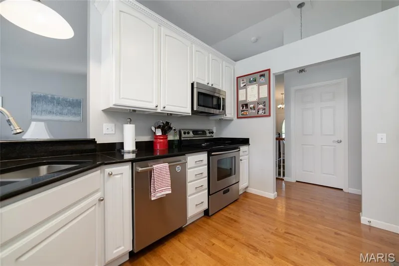 755 Ostrich Drive, Lake St. Louis, MO 63367 — listing photo 8 of 53