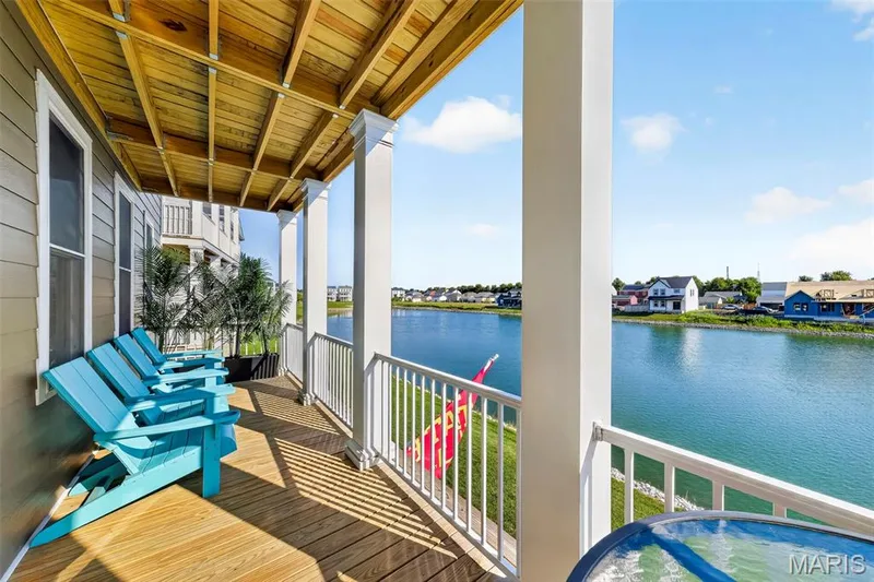 226 Marais Temps Clair Way, St Charles, MO 63301 — listing photo 3 of 42