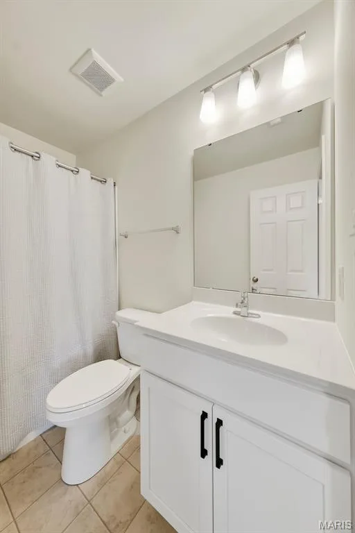 226 Marais Temps Clair Way, St Charles, MO 63301 — listing photo 27 of 42
