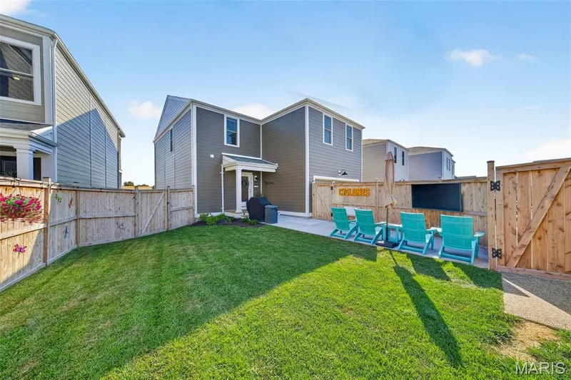 226 Marais Temps Clair Way, St Charles, MO 63301 — listing photo 35 of 42