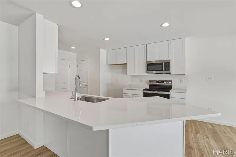 292 Still Creek Drive, Lake St. Louis, MO 63367 — listing photo 9 of 33