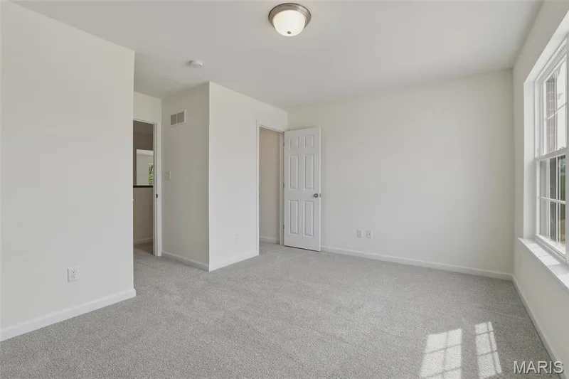 292 Still Creek Drive, Lake St. Louis, MO 63367 — listing photo 31 of 33
