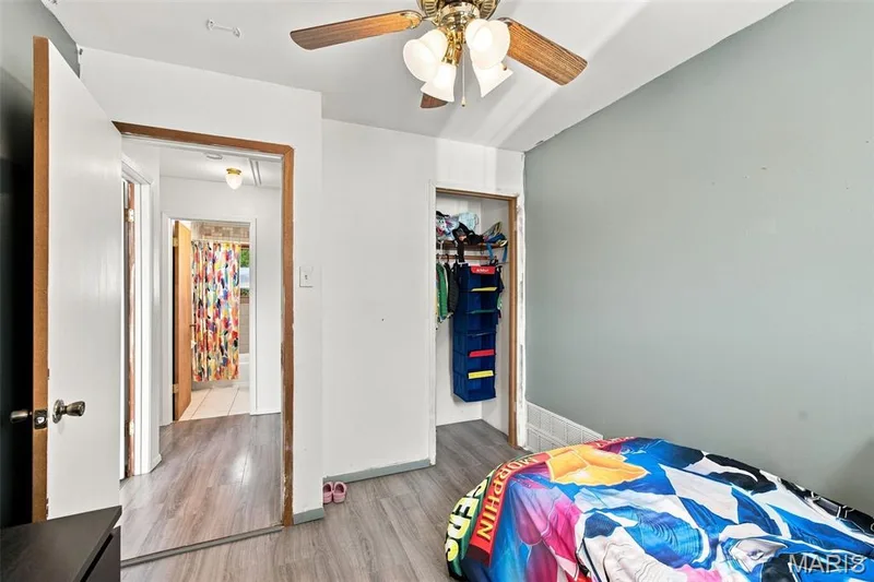 3319 Royal Domain Drive, St Charles, MO 63301 — listing photo 17 of 38
