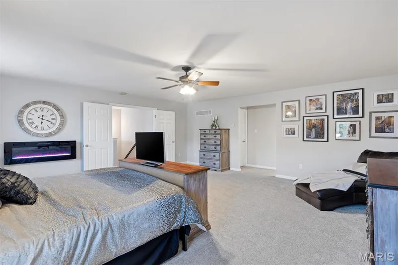 26 N Brighton Park Court, St Charles, MO 63303 — listing photo 23 of 42