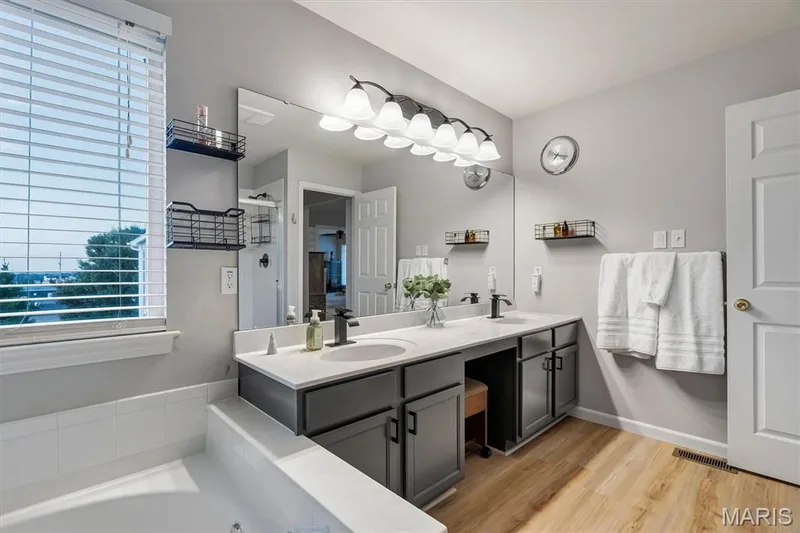 26 N Brighton Park Court, St Charles, MO 63303 — listing photo 26 of 42