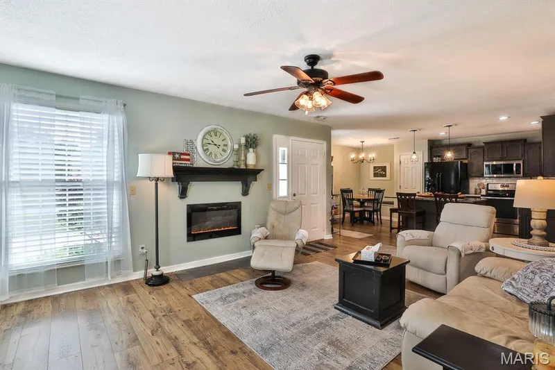 3102 Green Prairie Drive #3, St Charles, MO 63303 — listing photo 8 of 32
