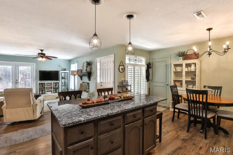 3102 Green Prairie Drive #3, St Charles, MO 63303 — listing photo 13 of 32