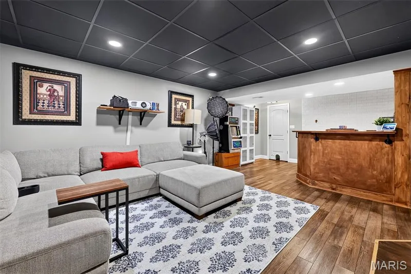 5513 Wavecrest Circle, St Charles, MO 63304 — listing photo 45 of 61
