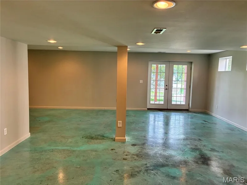 221 Stone Run Boulevard, Wentzville, MO 63385 — listing photo 24 of 29