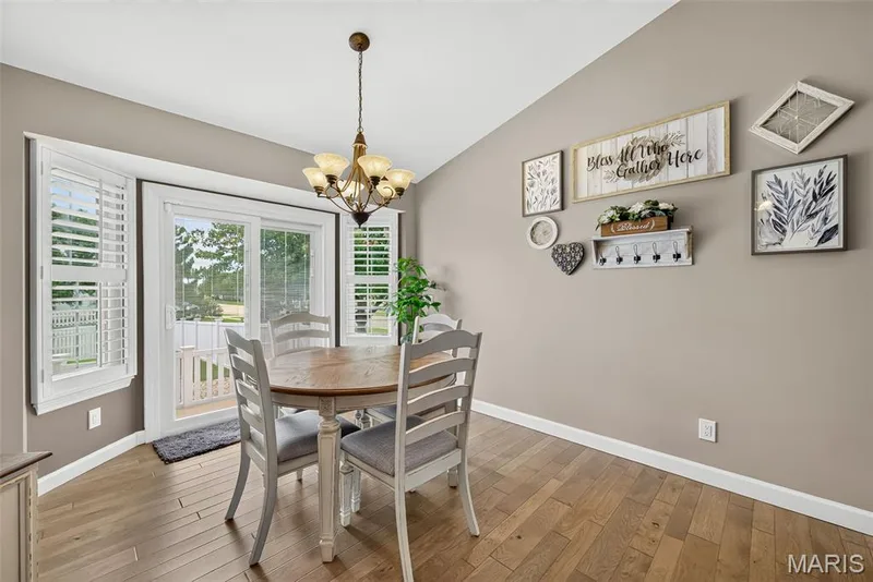 41 Old Yorktown Court, Wentzville, MO 63385 — listing photo 10 of 45