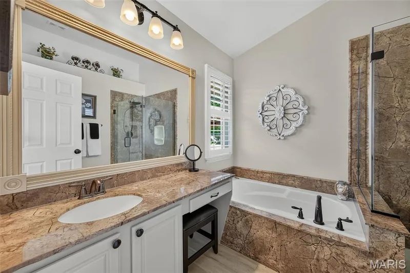 41 Old Yorktown Court, Wentzville, MO 63385 — listing photo 25 of 45