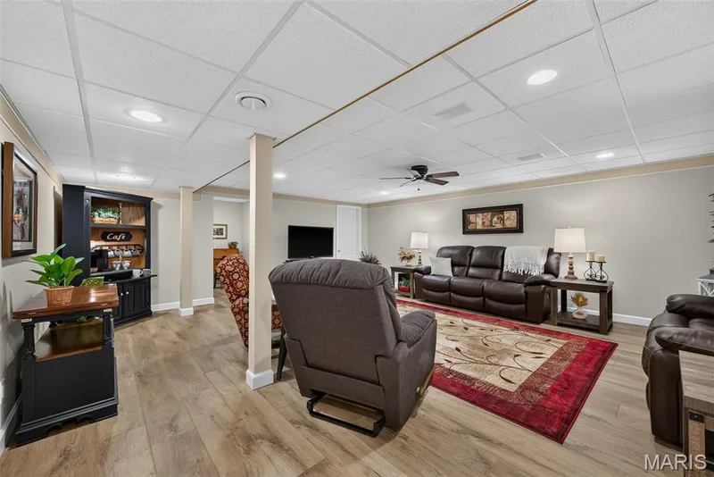 41 Old Yorktown Court, Wentzville, MO 63385 — listing photo 33 of 45