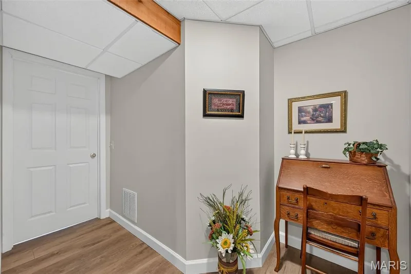 41 Old Yorktown Court, Wentzville, MO 63385 — listing photo 34 of 45