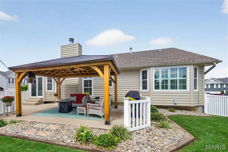 41 Old Yorktown Court, Wentzville, MO 63385 — listing photo 36 of 45