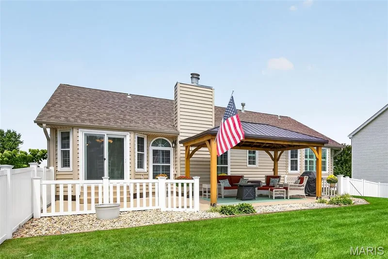 41 Old Yorktown Court, Wentzville, MO 63385 — listing photo 40 of 45